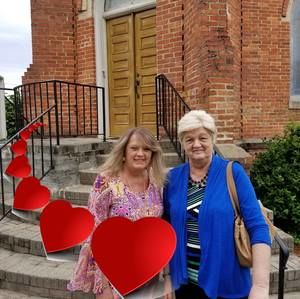 Meet your Posher, Julie